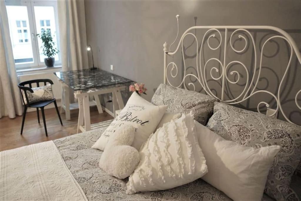 Апартаменты Bright & Lovely Centre